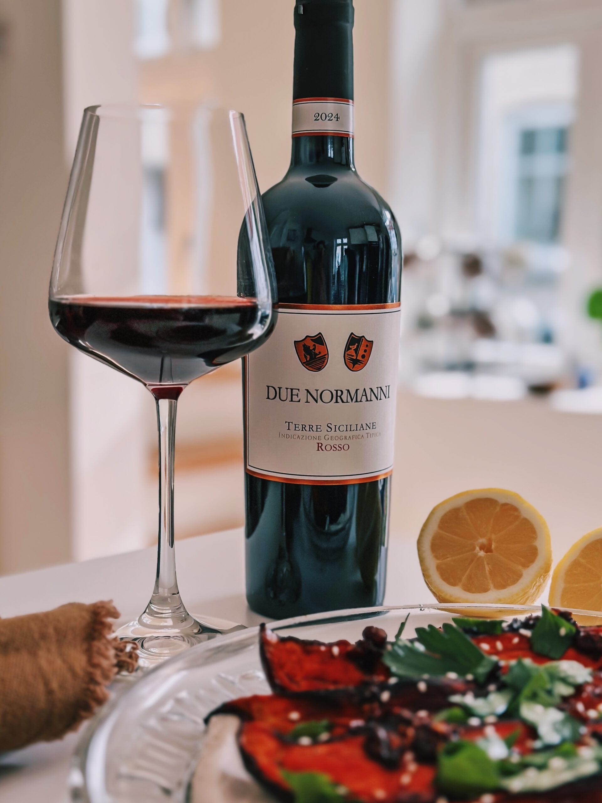 Due Normanni Rødvin Due Normanni Terre Siciliane Rosso 2024